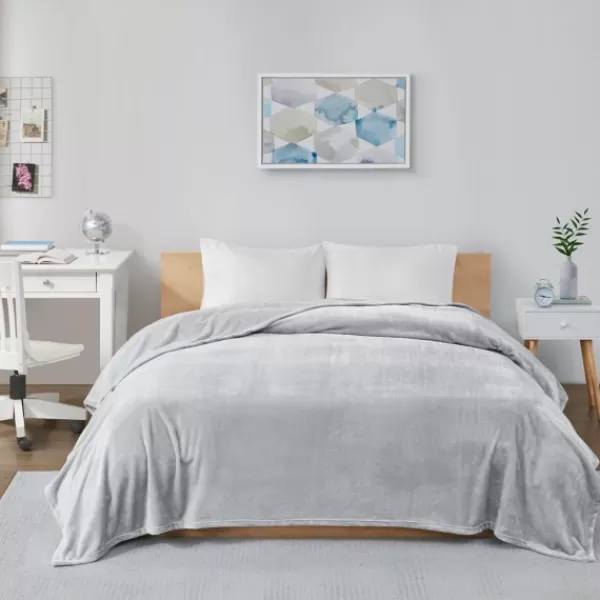 Blankets & Throws-Kirkland's Home King Oversize Plush Blanket Gray